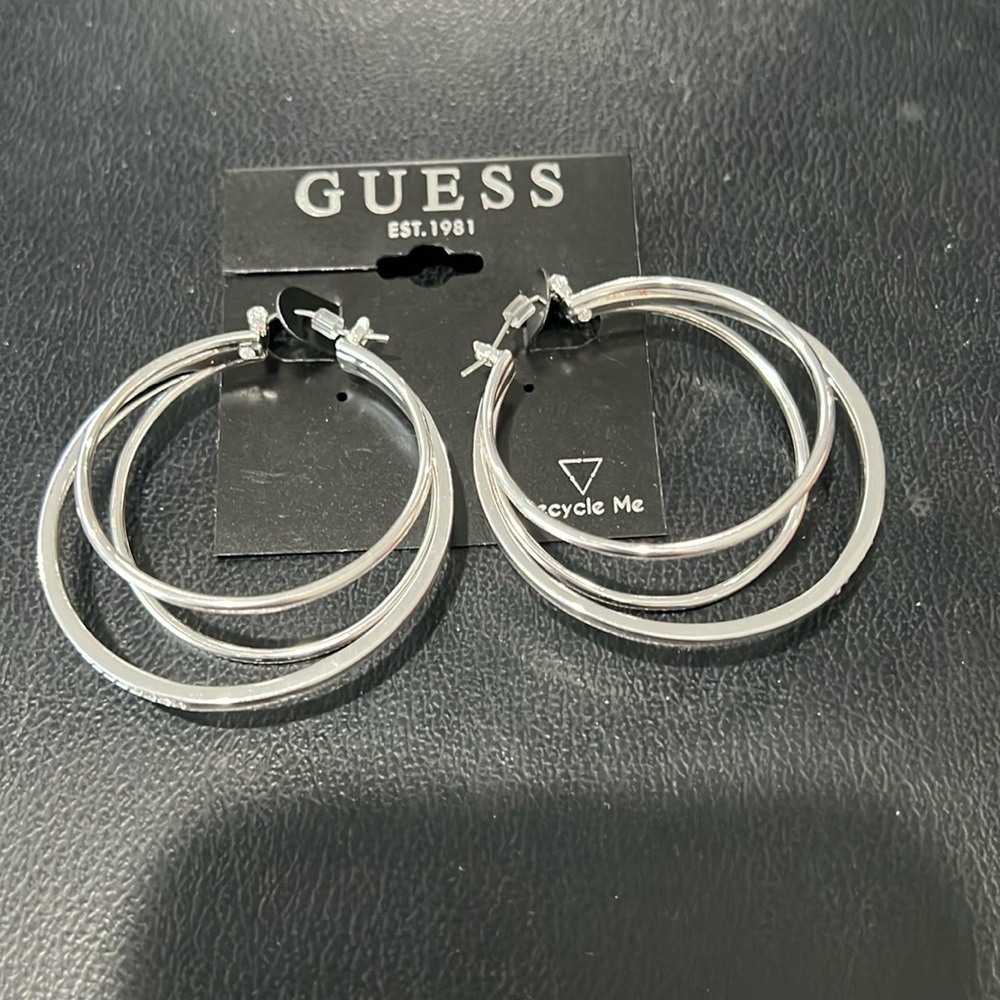 NWT Guess hoop earrings